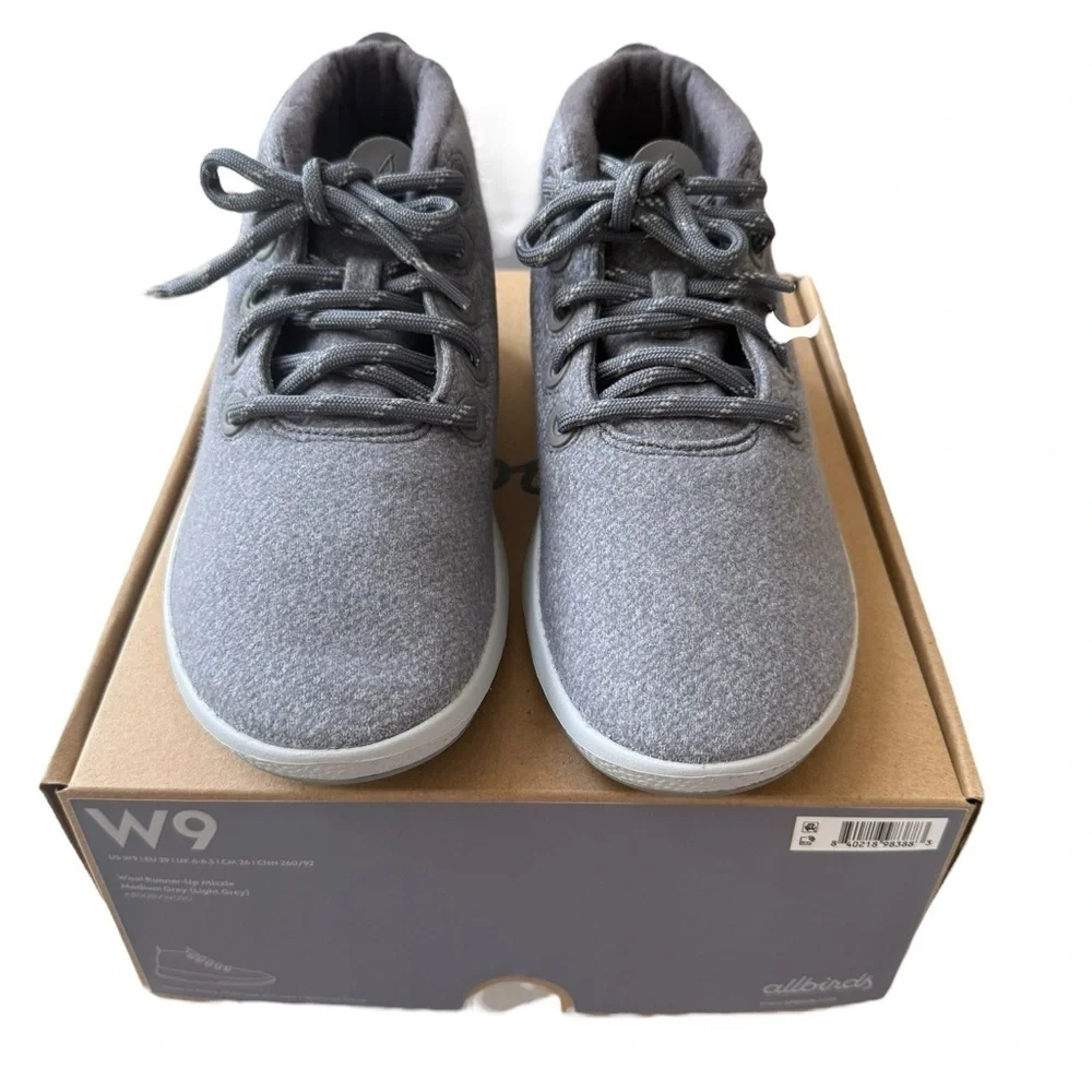 NIB Allbirds Women’s Wool Runner Up Mizzles Shoes in Light Grey in size 9
